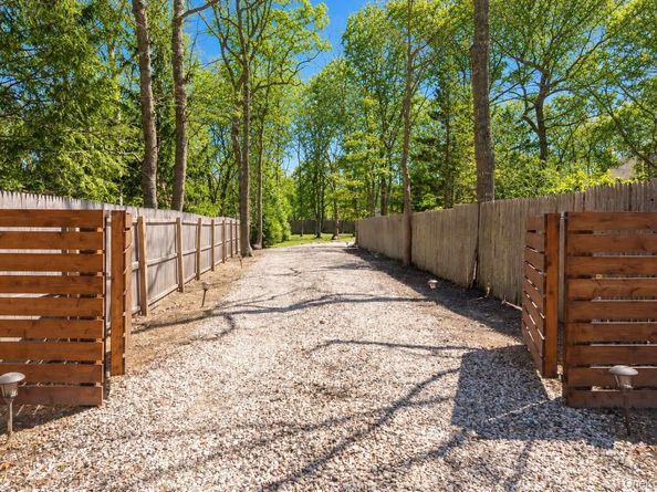4 Montauk Boulevard, East Hampton NY 11937