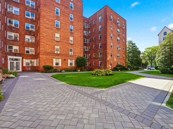 70 Locust Avenue 103B, New Rochelle NY 10801