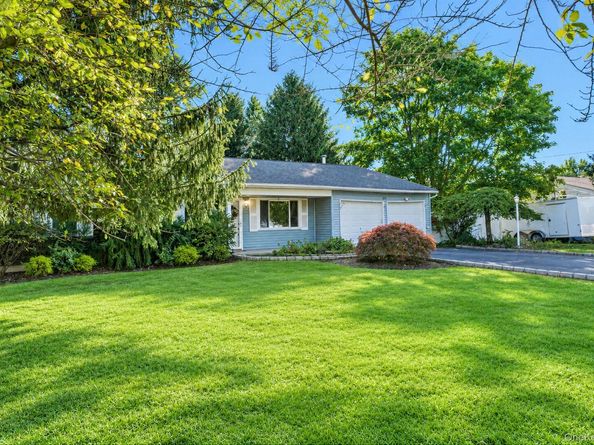 211 Mount Sinai Coram Road, Coram NY 11727