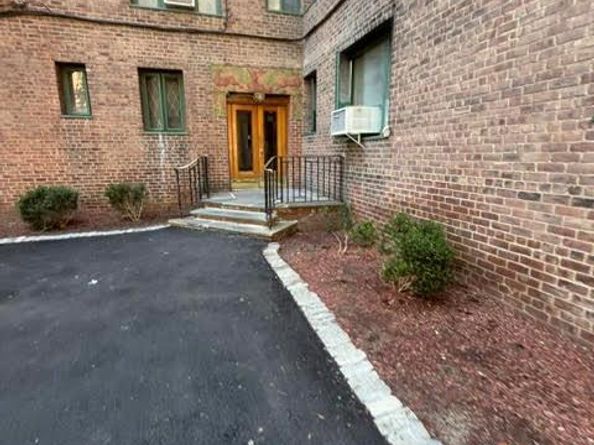 1545 Archer Road 1G, Bronx NY 10462