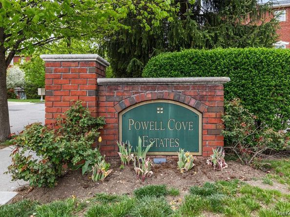 319 Endeavor Place 43, College Point NY 11356