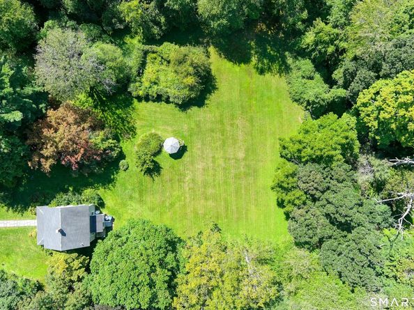 12 Olmstead Lane, Ridgefield CT 06877