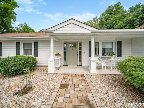 32 Hawley Road, Danbury CT 06811