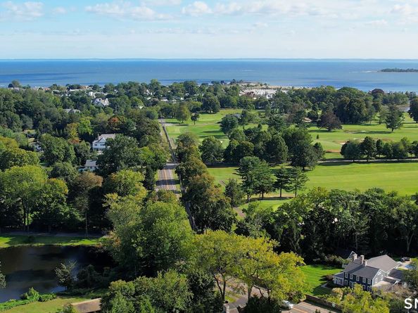 8 Tar Rock Road, Westport CT 06880