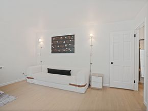 253 New Norwalk Road 5, New Canaan CT 06840