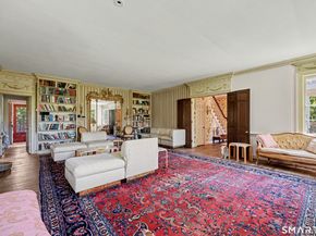 406 Harbor Road, Fairfield CT 06890