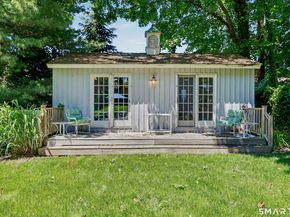 406 Harbor Road, Fairfield CT 06890