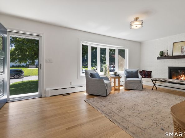 9 Deluca Drive, Greenwich CT 06807