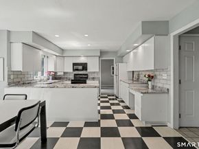 15 Wedgewood Road, Trumbull CT 06611