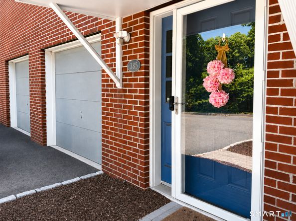 385 Unquowa Road 385, Fairfield CT 06824