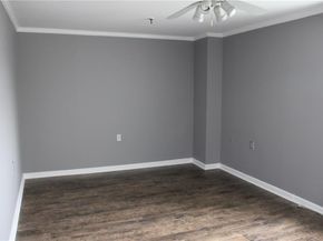 51 Schuyler Avenue 5A, Stamford CT 06902