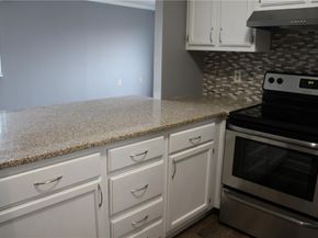 51 Schuyler Avenue 5A, Stamford CT 06902