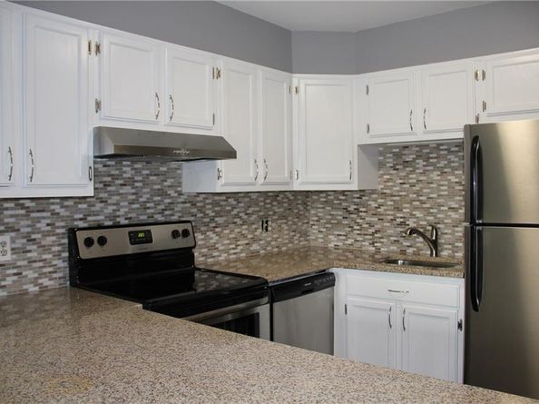 51 Schuyler Avenue 5A, Stamford CT 06902
