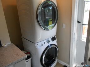 178 Larkin Court, Stratford CT 06615