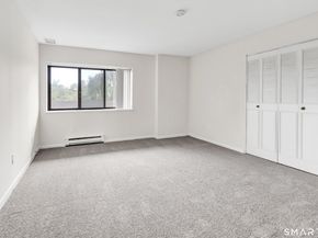 3200 Park Avenue 5C2, Bridgeport CT 06604