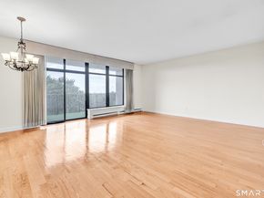 3200 Park Avenue 5C2, Bridgeport CT 06604