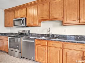 3200 Park Avenue 5C2, Bridgeport CT 06604