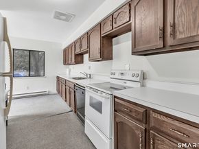 3200 Park Avenue 5C2, Bridgeport CT 06604