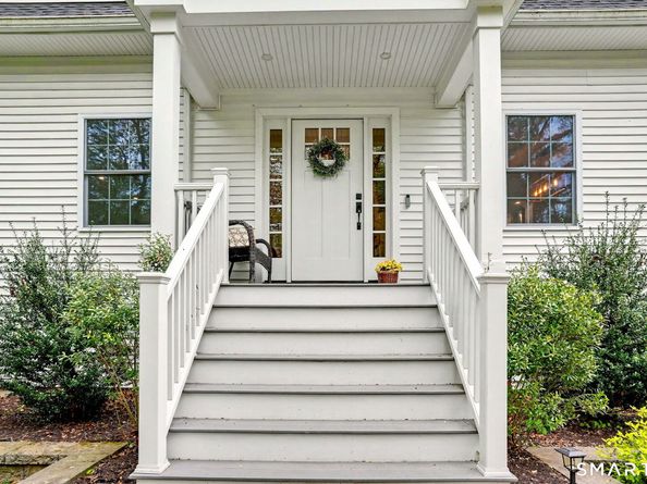 153 North Street, Trumbull CT 06611