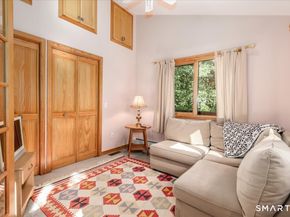 6 DogWood Park N, Danbury CT 06811