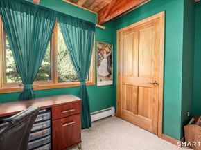 6 DogWood Park N, Danbury CT 06811