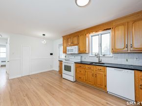 520 Goldenrod Avenue, Bridgeport CT 06606