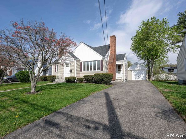 520 Goldenrod Avenue, Bridgeport CT 06606