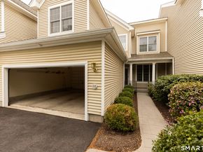 108 Imperial Court 108, Trumbull CT 06611