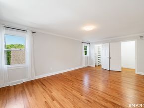20 Whitefield Drive, Trumbull CT 06611