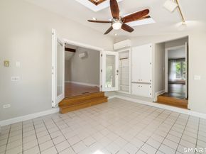 20 Whitefield Drive, Trumbull CT 06611