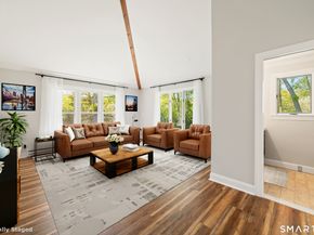20 Whitefield Drive, Trumbull CT 06611