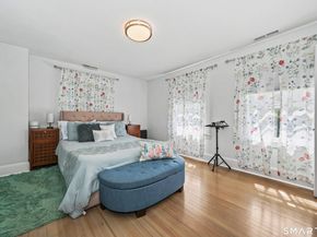 1479 Laurel Avenue, Bridgeport CT 06604
