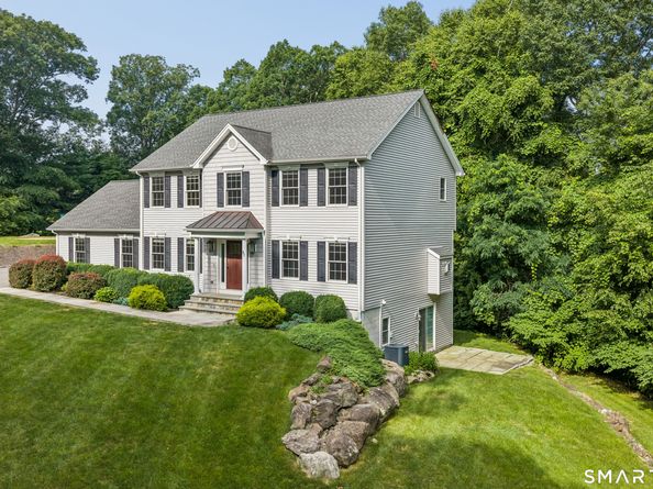 27 Nashville Rd Extension, Bethel CT 06801