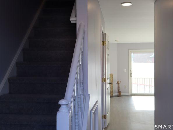 15-17 Boughton Street 4, Danbury CT 06810