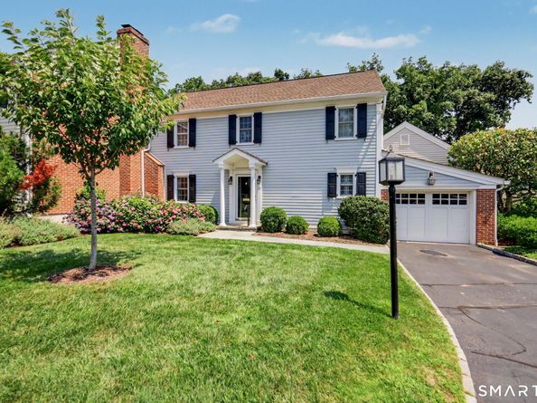 123 Richmond Hill Road 21, New Canaan CT 06840