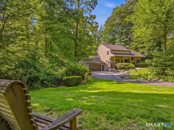 6 Douglas Lane, New Fairfield CT 06812