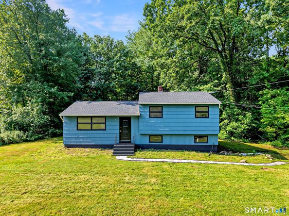 73 Gay Bower Road, Monroe CT 06468