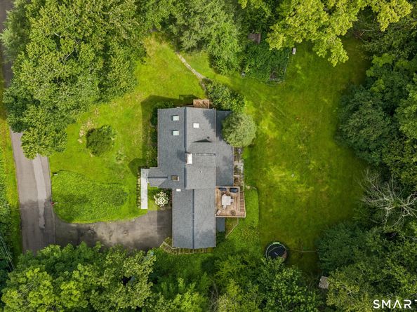 24 White Birch Road, Ridgefield CT 06877