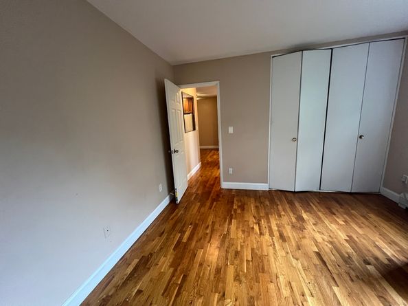 900 Hope Street APT 8C, Stamford CT 06907