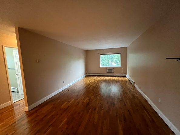 900 Hope Street APT 8C, Stamford CT 06907