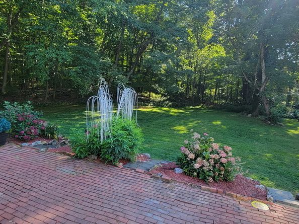 11 Marywood Road, Bethel CT 06801
