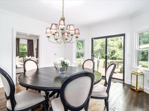 13 Old Castle Drive, Newtown CT 06470