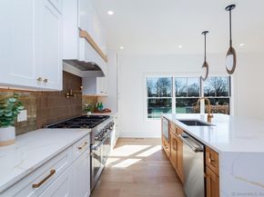 57 Beaumont Place, Fairfield CT 06824
