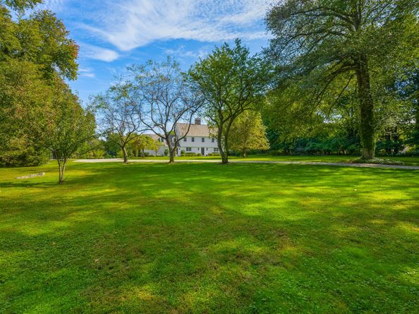 63 Dorchester Road, Darien CT 06820
