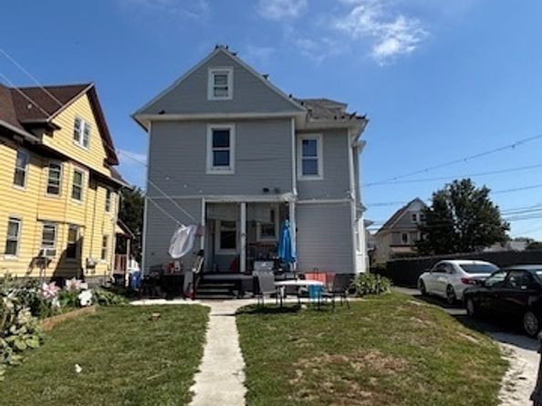 Undisclosed Address #24137416, Bridgeport CT 06607