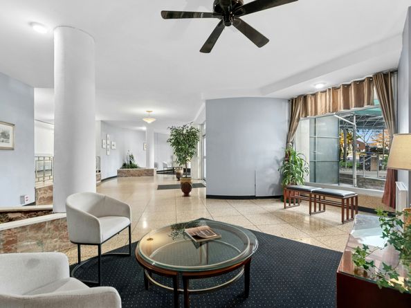 71 Strawberry Hill Avenue 305, Stamford CT 06902