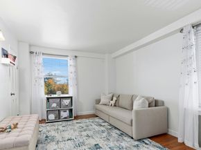 71 Strawberry Hill Avenue 305, Stamford CT 06902