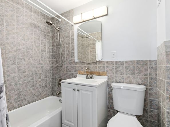 71 Strawberry Hill Avenue 305, Stamford CT 06902