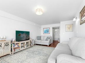 71 Strawberry Hill Avenue 305, Stamford CT 06902