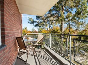 71 Strawberry Hill Avenue 305, Stamford CT 06902